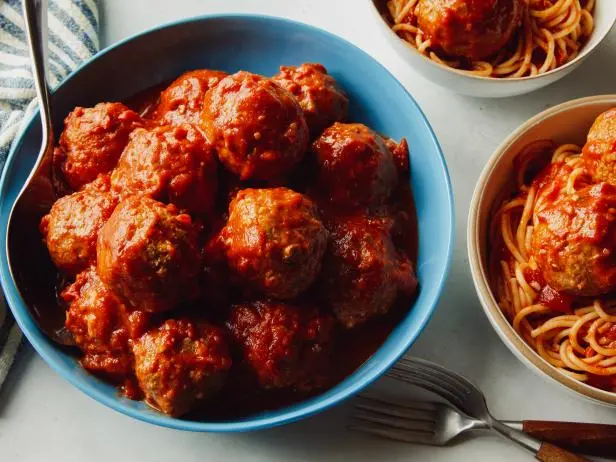 Slow-Cooker Italian Meatballs: The Ultimate Hands-Off Recipe for Tender, Flavor-Packed Perfection